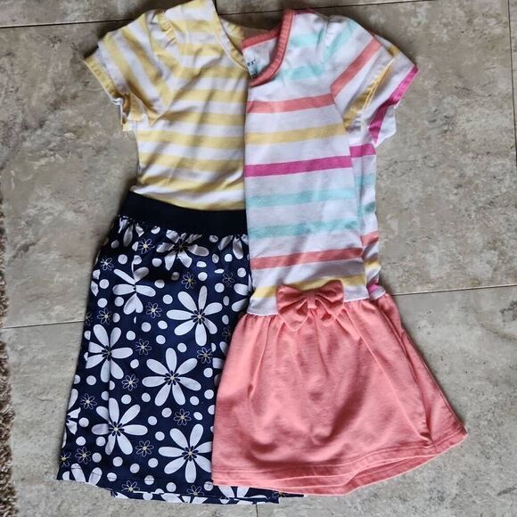 Healthtex, Size 3 toddler dresses - Picture 1 of 5